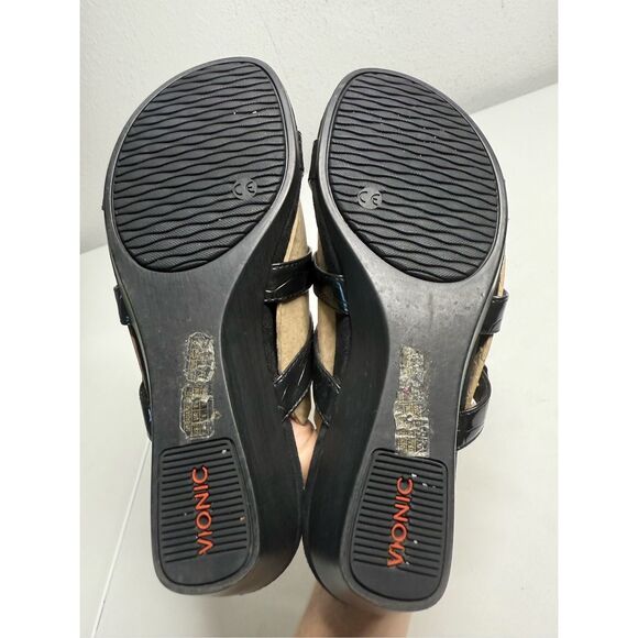 Vionic Radia Black Patent Croco Wedge Sandals Size 8 US Adjustable 3 Strap Gold - Picture 7 of 11